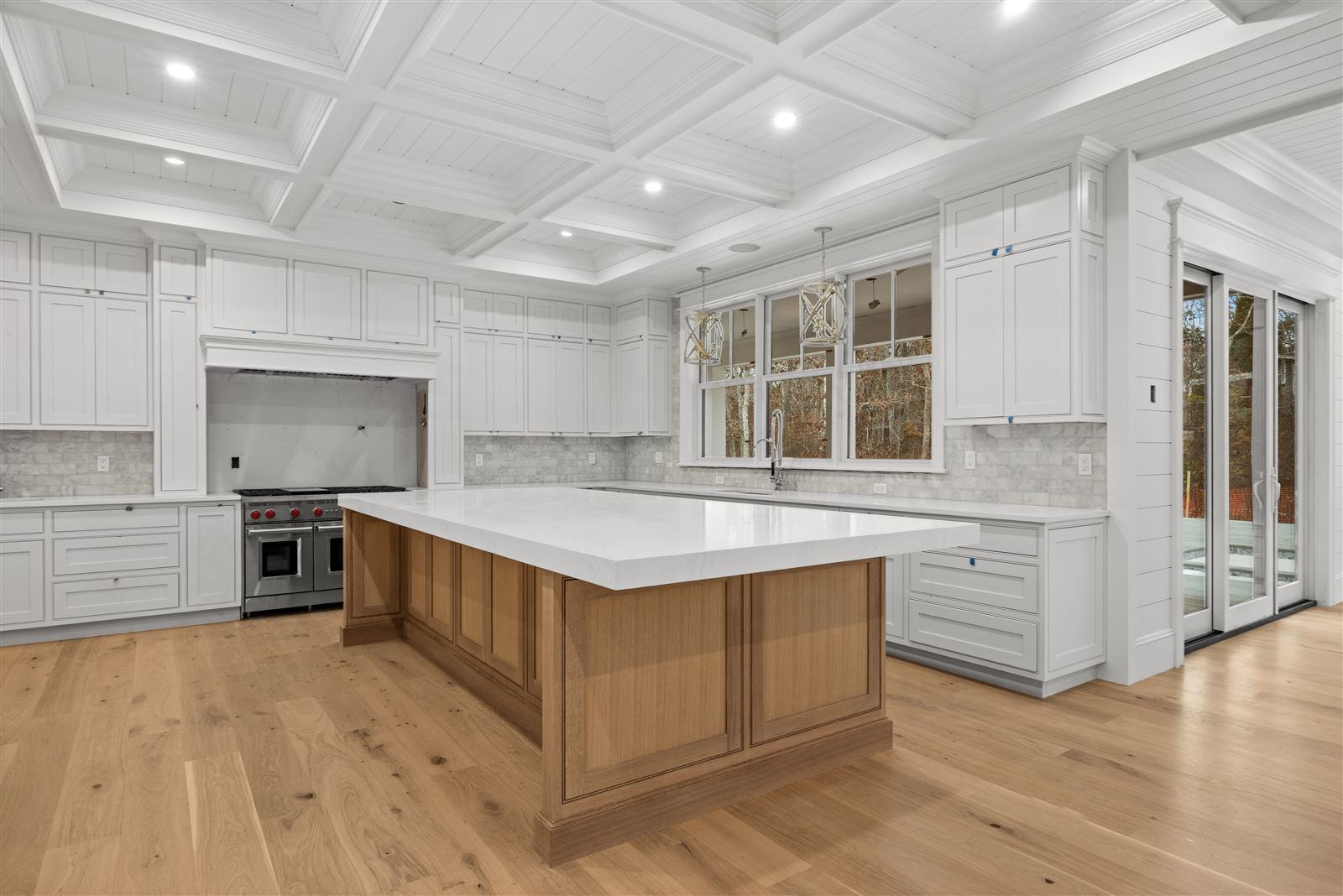 Chef's kitchen & Wolf range